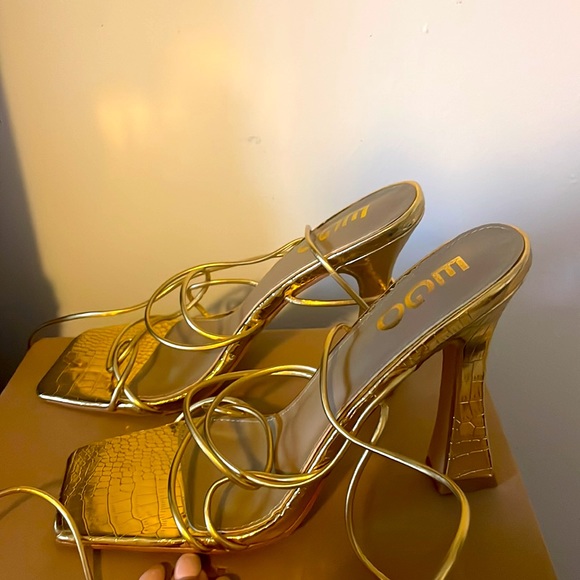 Ego official Gold Waves Heel. Never worn! - Picture 2 of 6